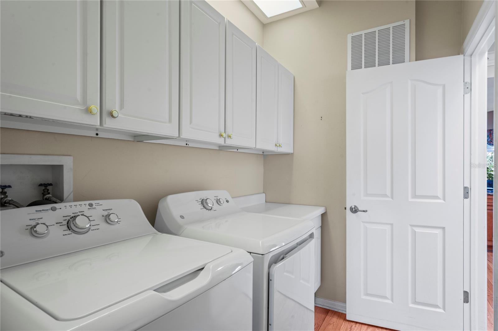 SILVERTHORN - Residential