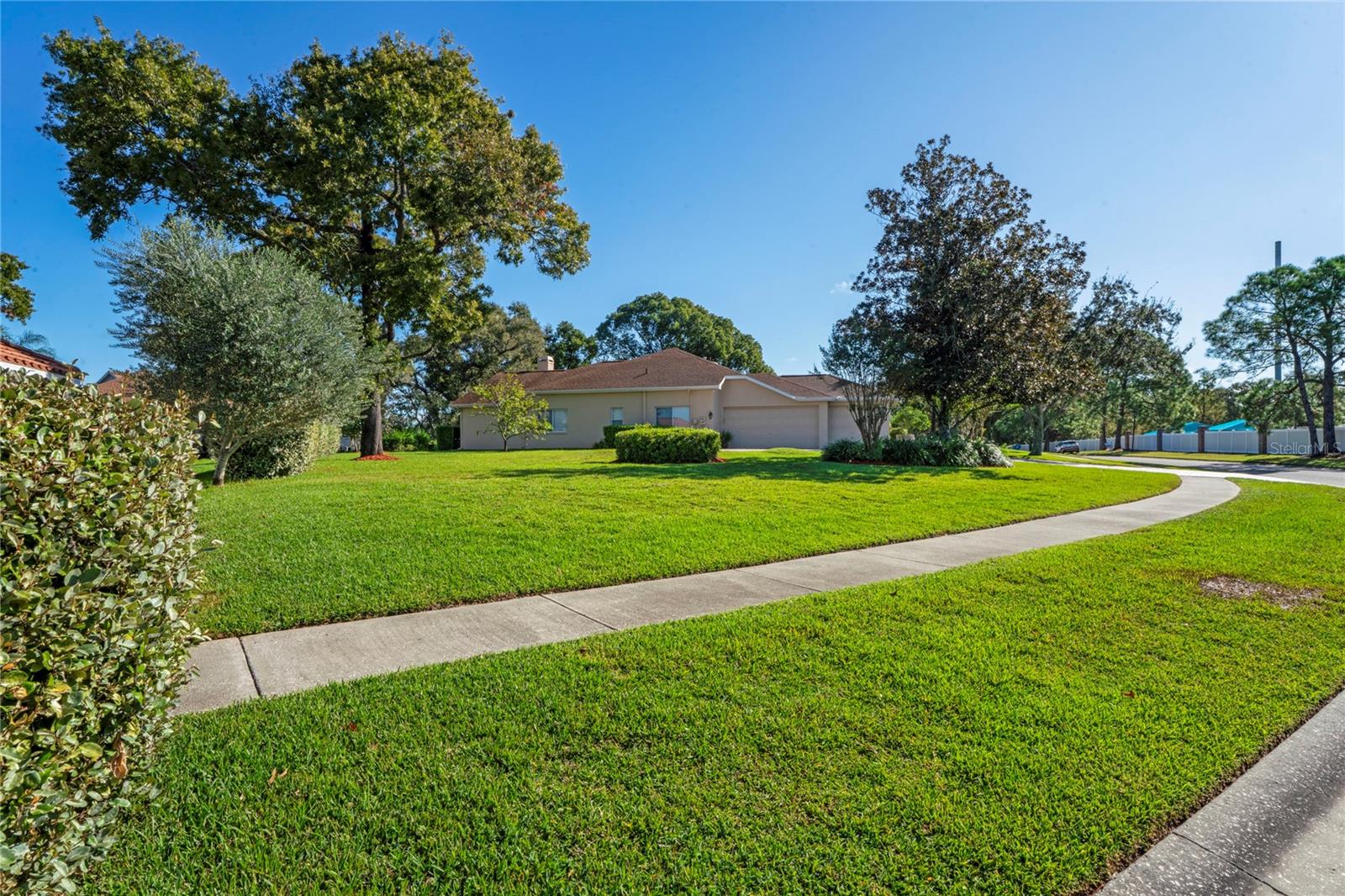 SILVERTHORN - Residential