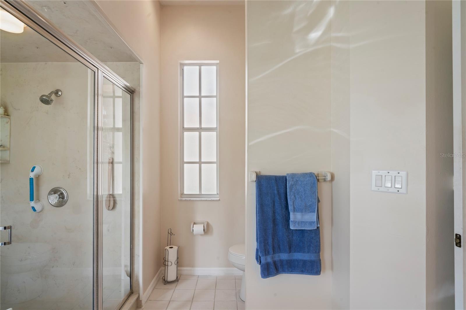 SILVERTHORN - Residential