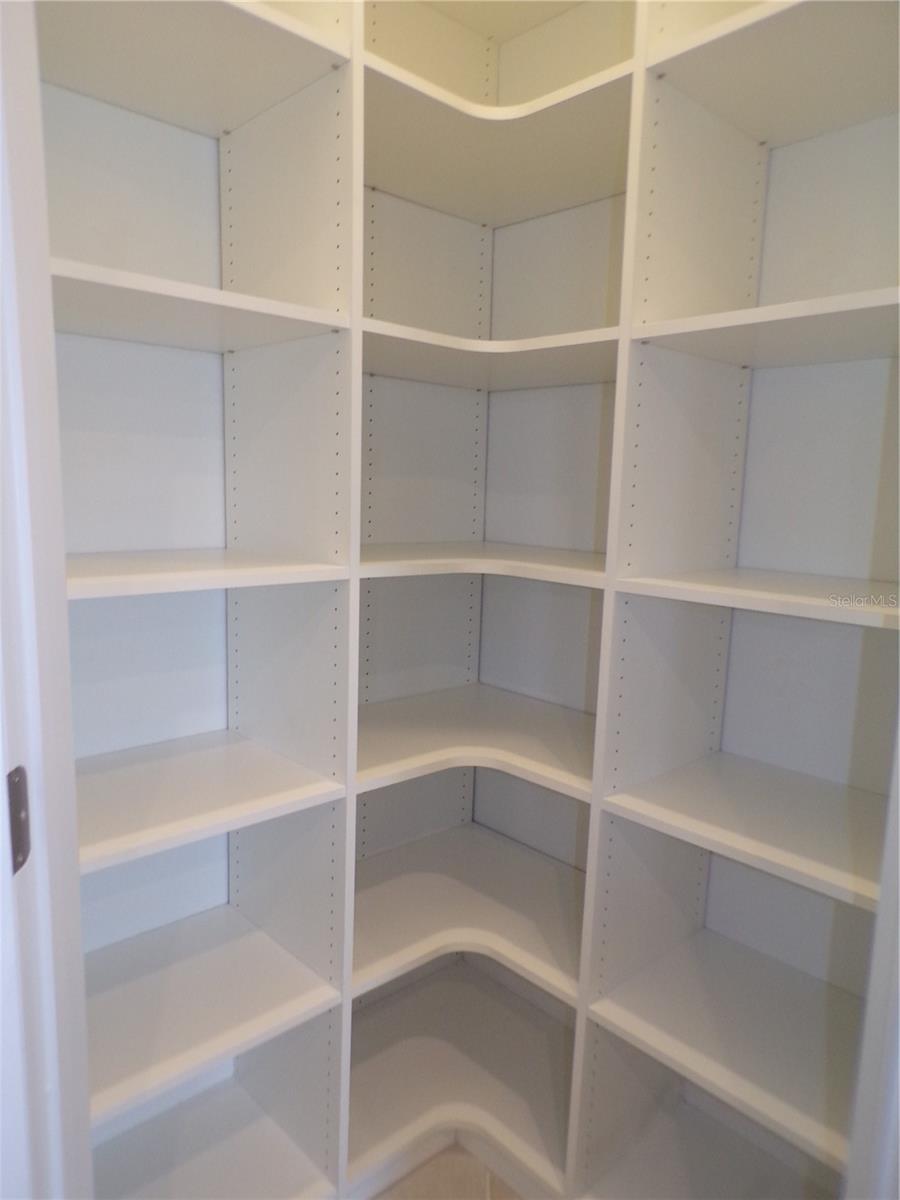 HERITAGE LANDING- VERANDAH III - Residential Lease