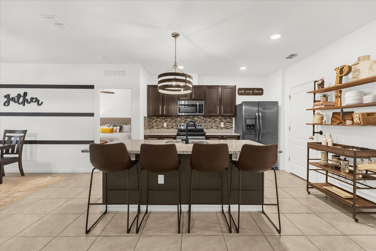 SUMMERVIEW/WOLF CRK RDG PH 2B- - Residential