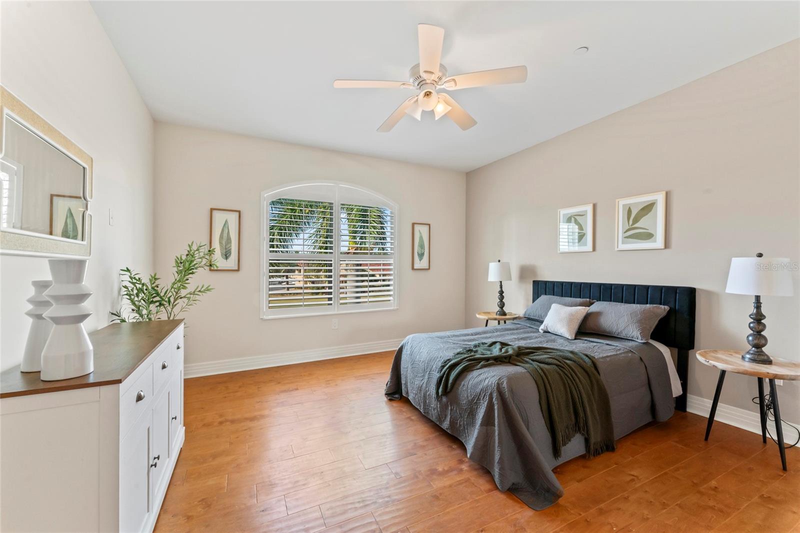 WATER CLUB SNELL ISLE CONDO - Residential