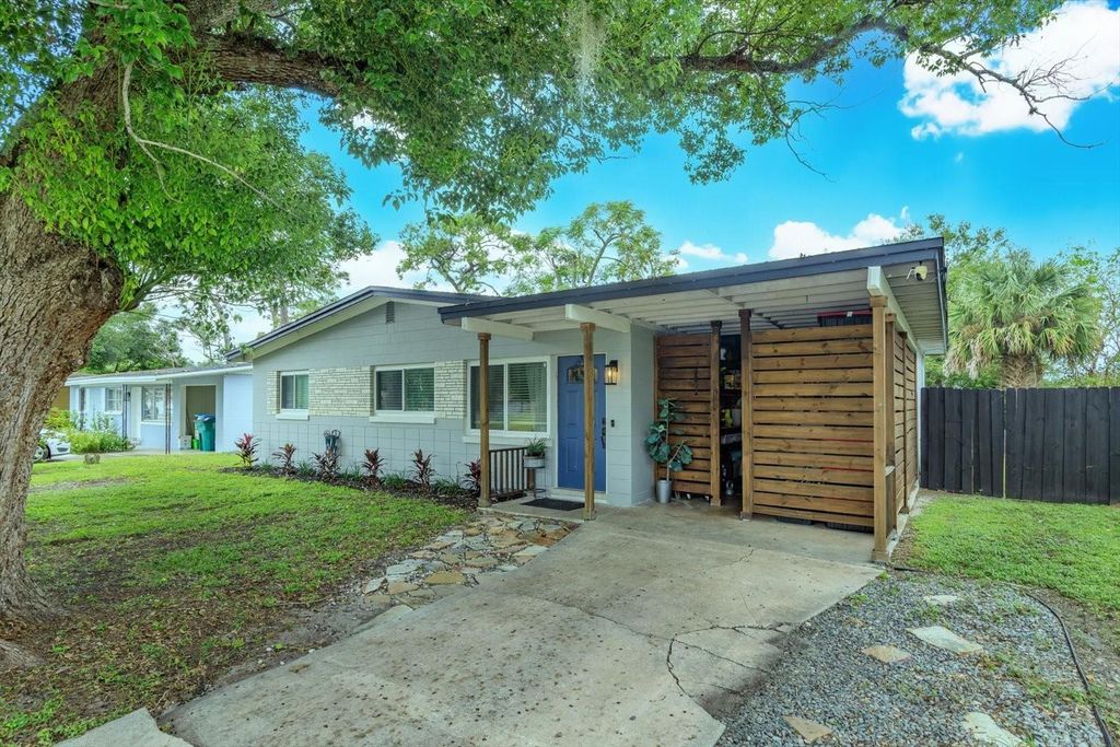 Photo of 199 E Marvin Avenue, Longwood, FL 32750 (MLS # O6353544)
