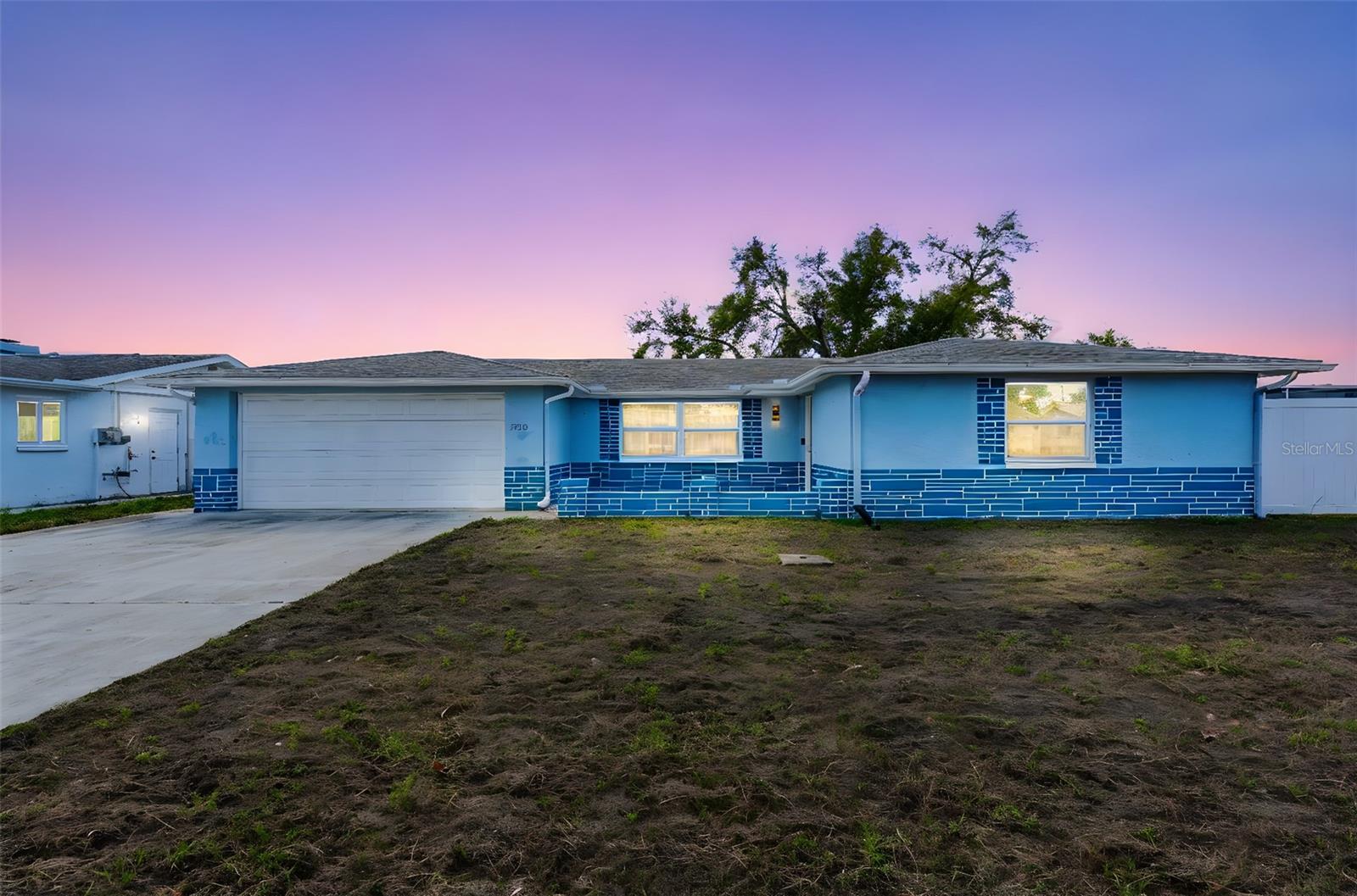 PALM TERRACE GARDENS - Residential