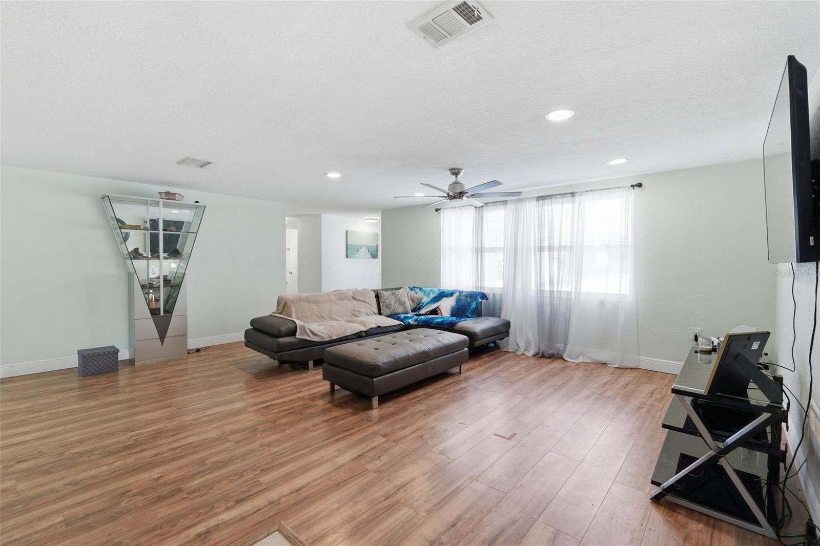 PALM TERRACE GARDENS - Residential