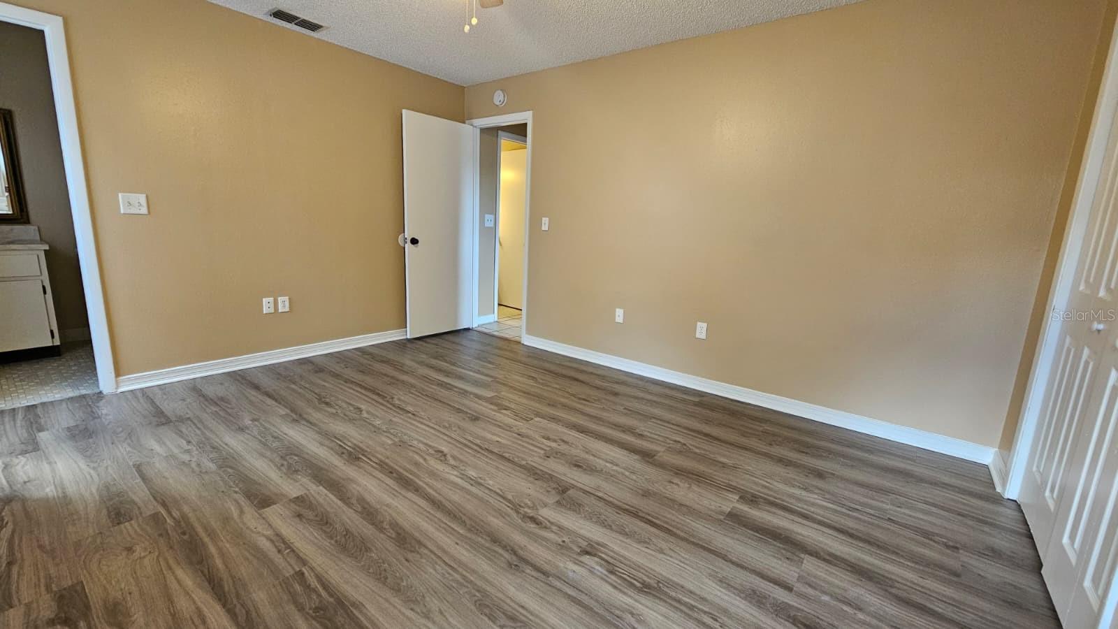 SPRING HILL - Residential Lease