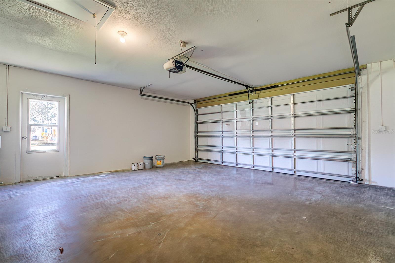 SPRING HILL - Residential Lease