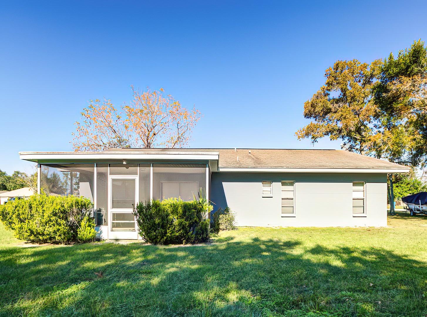 SPRING HILL - Residential Lease