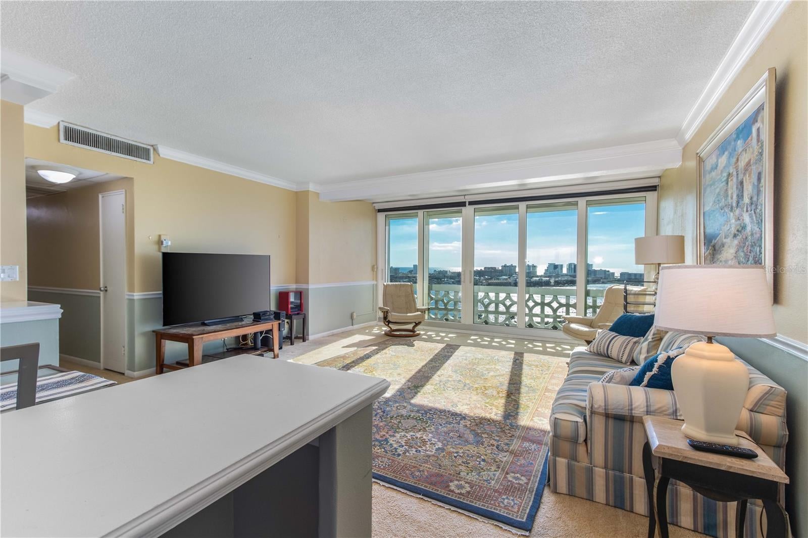 31 ISLAND WAY 1507