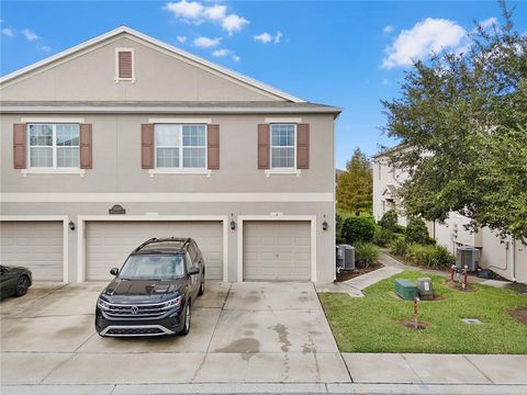 Photo of 3520 Seneca Club Loop #51-101, Orlando, FL 32808 (MLS # O6351638)