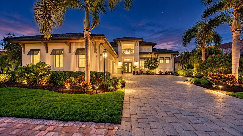 Photo of 16105 Castle Park Terrace, Lakewood Ranch, FL 34202 (MLS # A4699944)