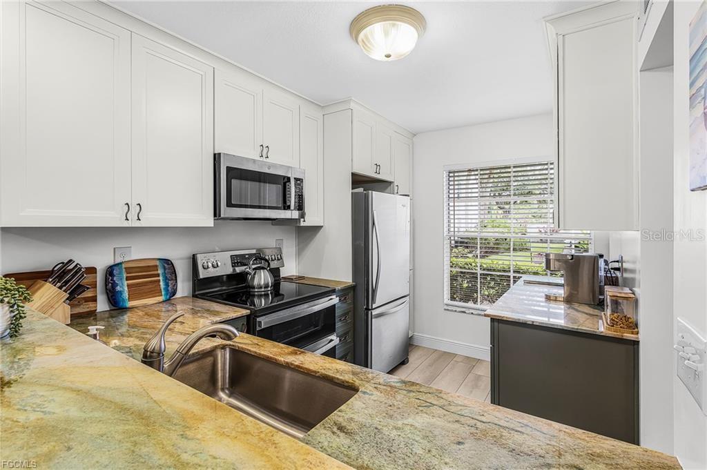 SUMMERLIN TRACE CONDO 01-15 - Residential