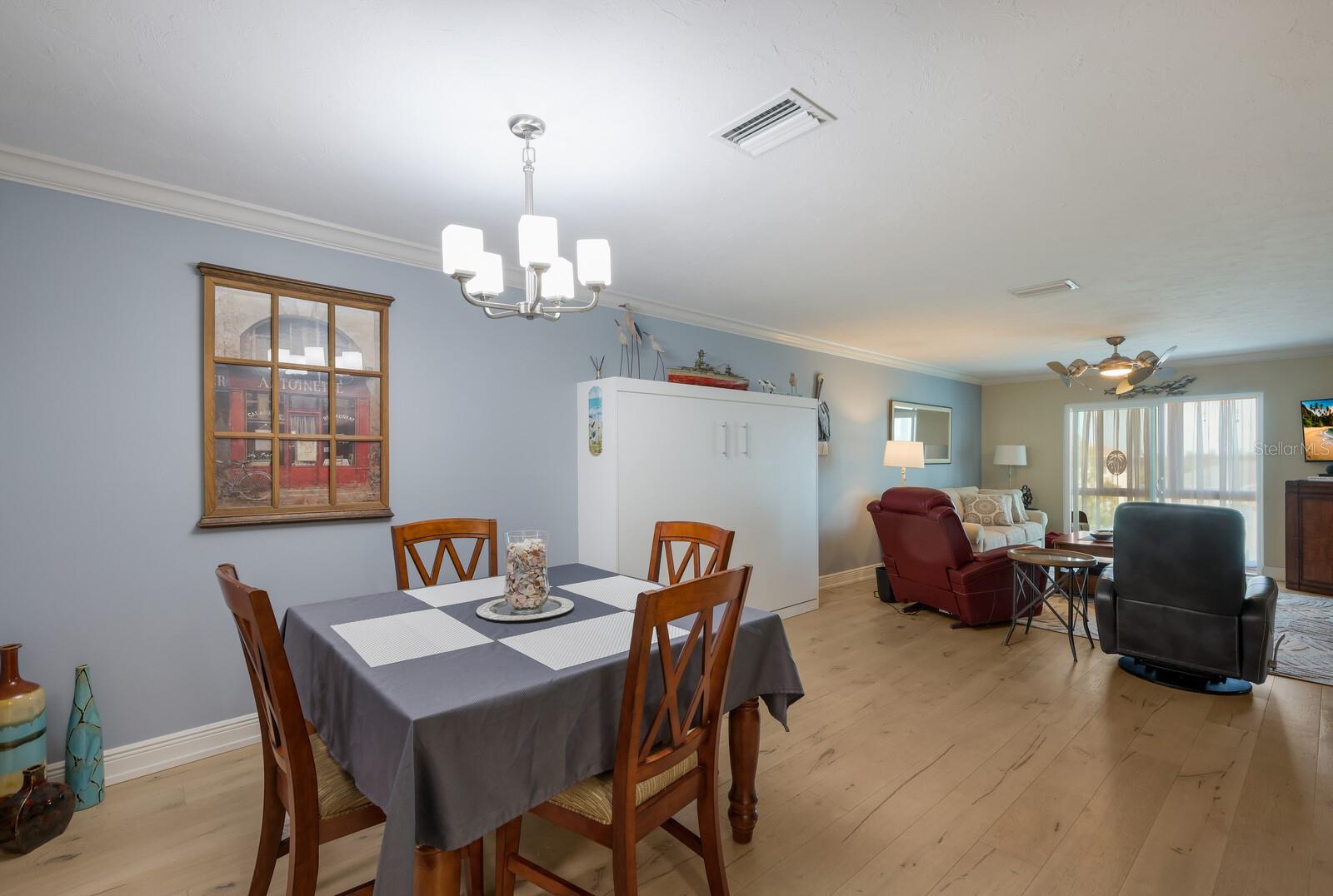 BAYSHORE ON THE LAKE APTS III SEC1 - Residential