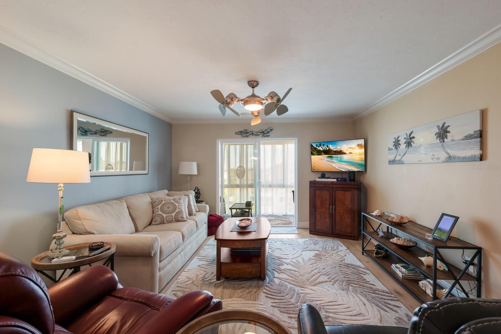BAYSHORE ON THE LAKE APTS III SEC1 - Residential