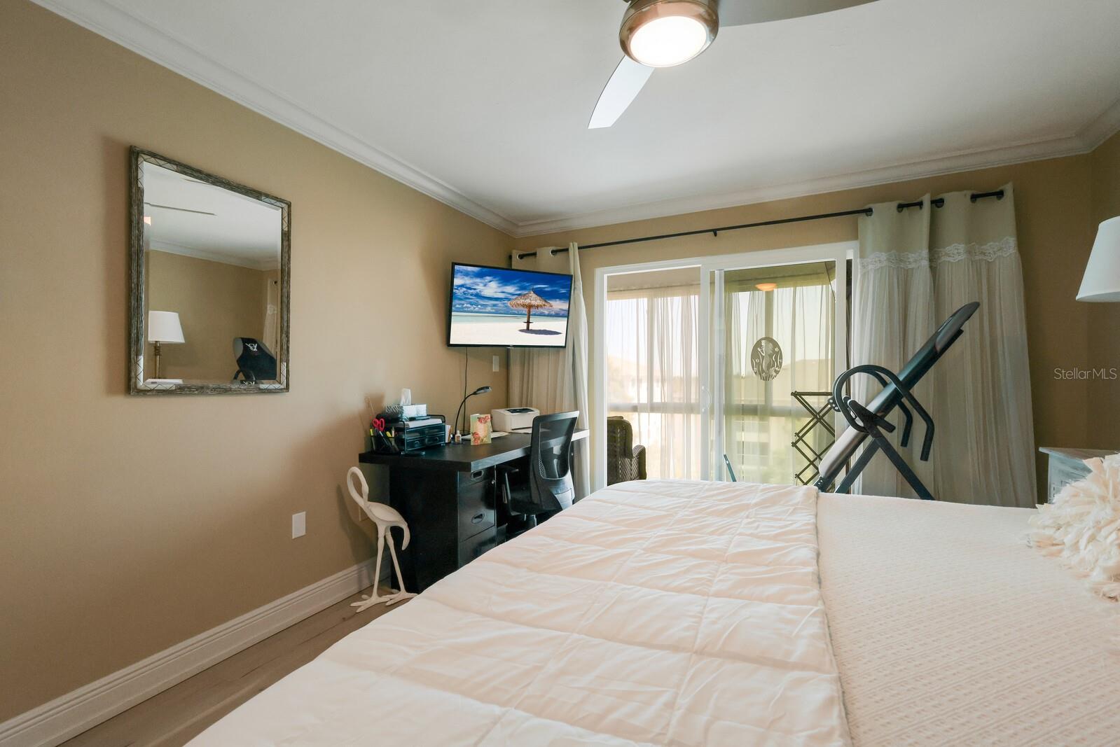 BAYSHORE ON THE LAKE APTS III SEC1 - Residential