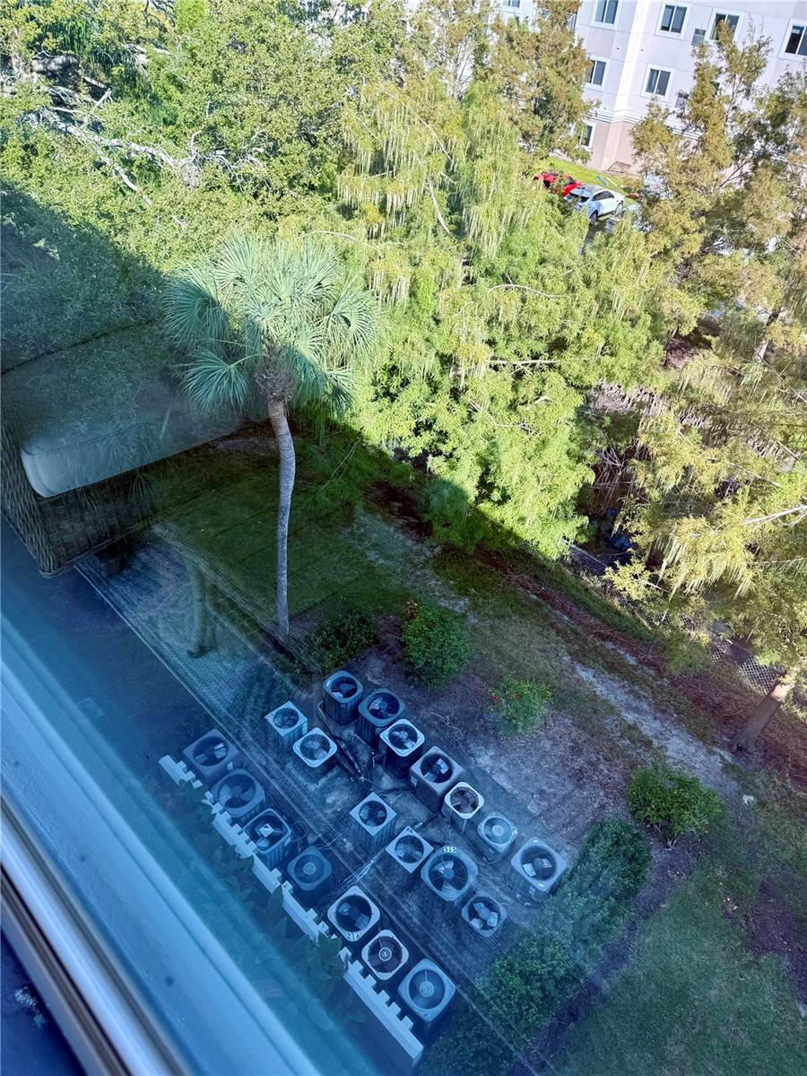 BAYSHORE ON THE LAKE APTS III SEC1 - Residential