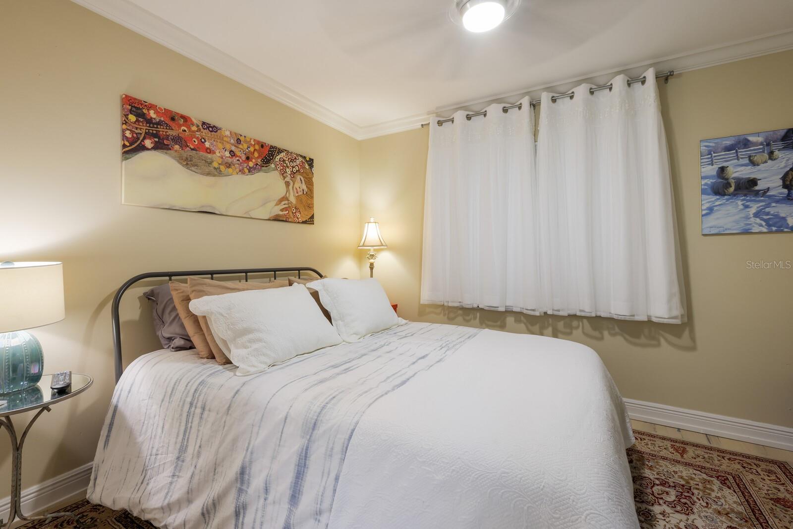 BAYSHORE ON THE LAKE APTS III SEC1 - Residential