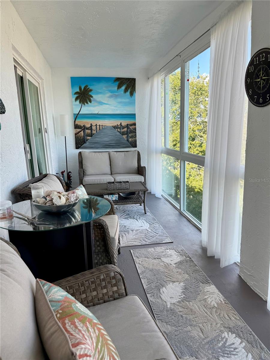 BAYSHORE ON THE LAKE APTS III SEC1 - Residential