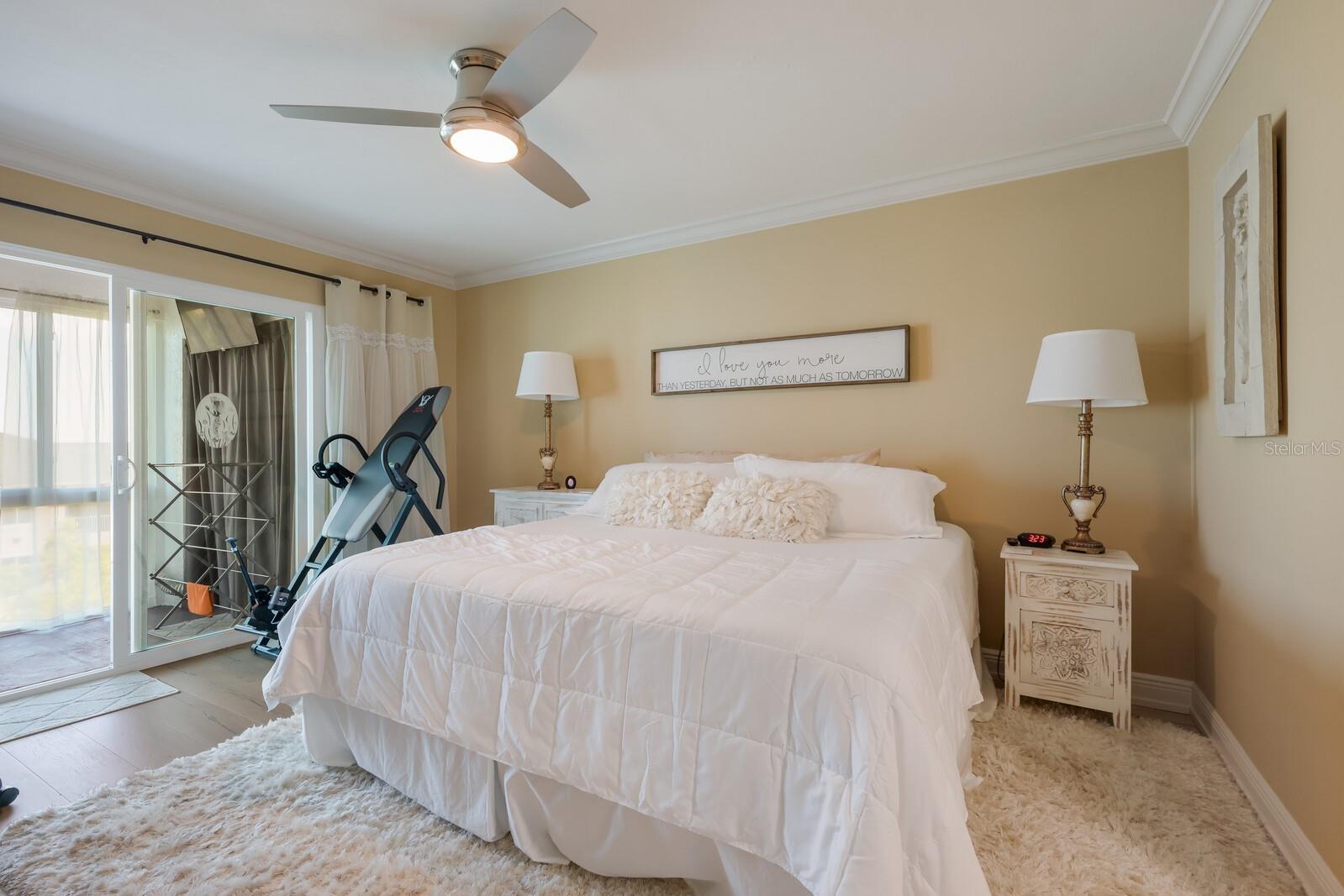 BAYSHORE ON THE LAKE APTS III SEC1 - Residential