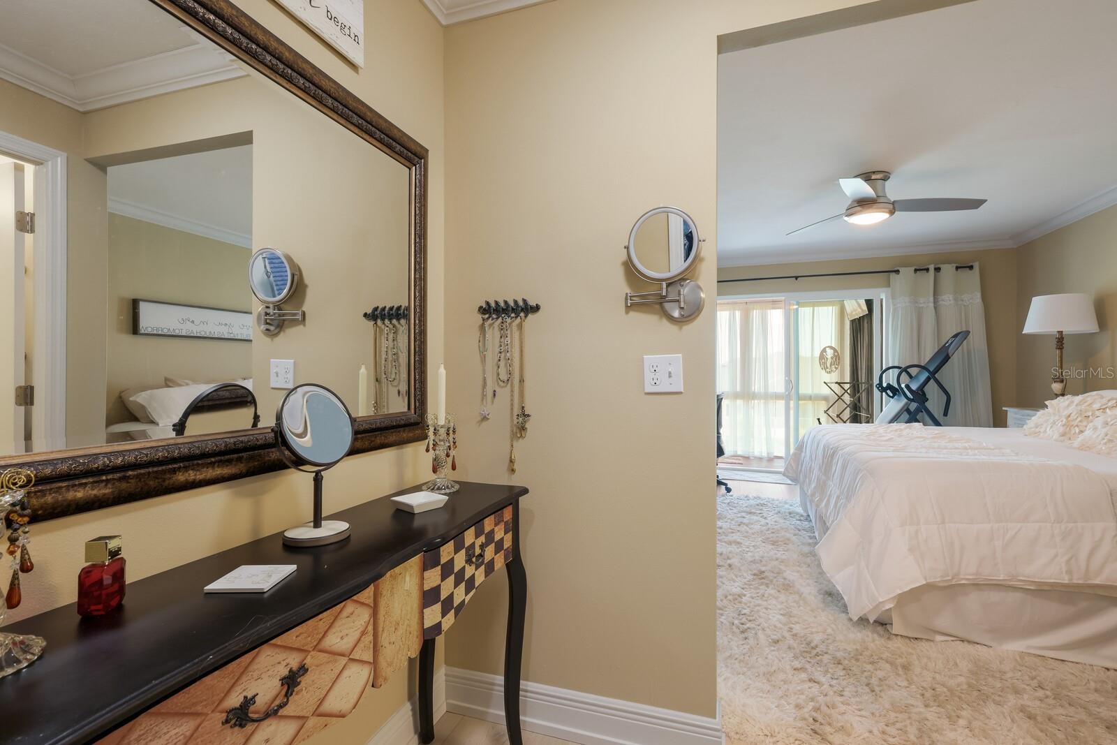 BAYSHORE ON THE LAKE APTS III SEC1 - Residential