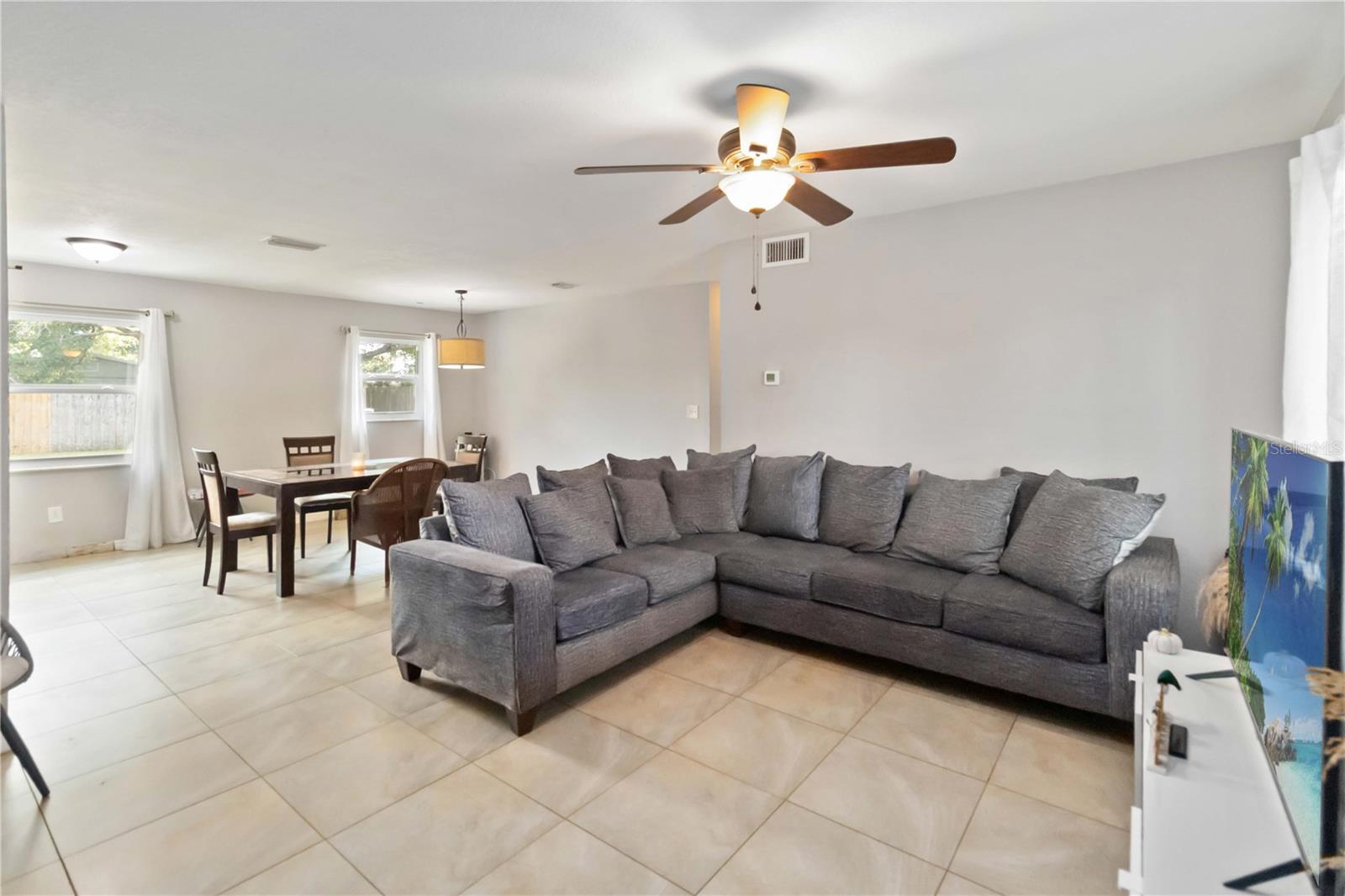 MALIBU GROVES NINTH ADD - Residential