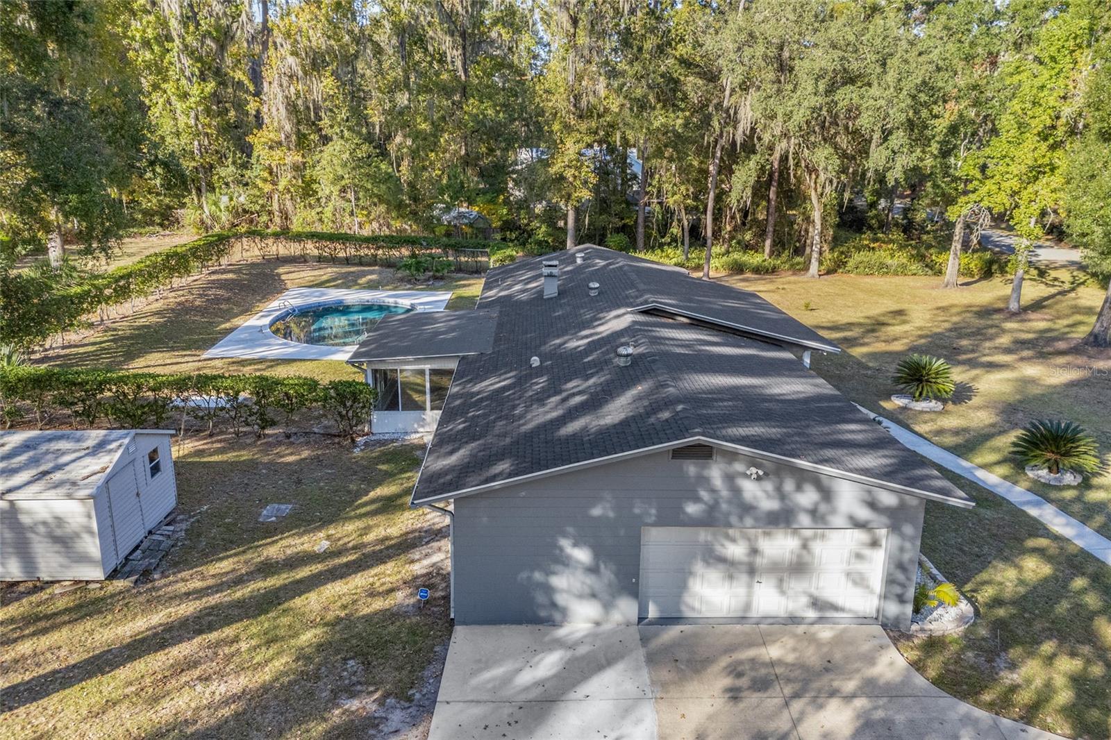 WEST HILLS - Residential