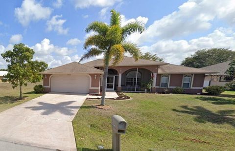 A home in PUNTA GORDA