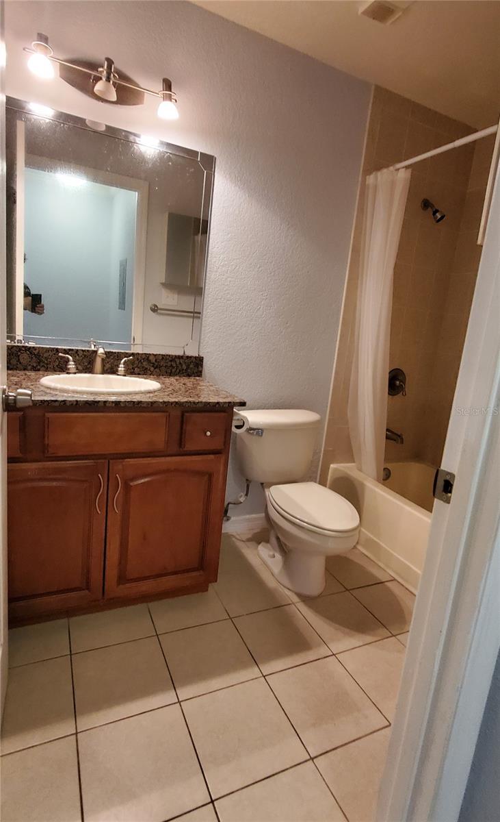 ITOPIA PRIVATE RESIDENCES CONDO - Residential