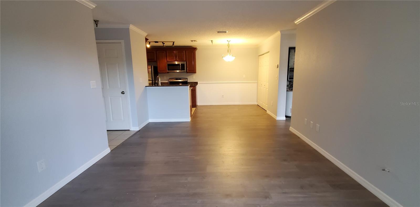 ITOPIA PRIVATE RESIDENCES CONDO - Residential