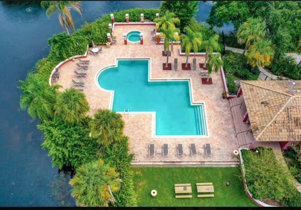 ITOPIA PRIVATE RESIDENCES CONDO - Residential