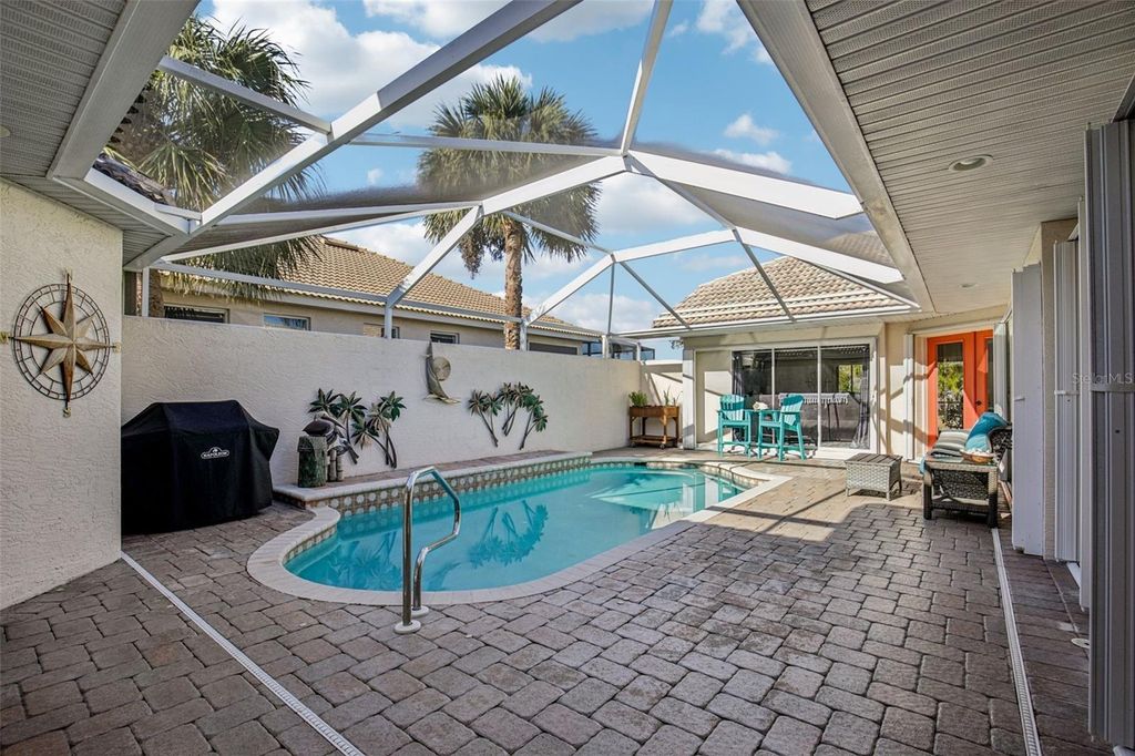Photo of 155 Coco Palm Drive, Venice, FL 34292 (MLS # A4680991)