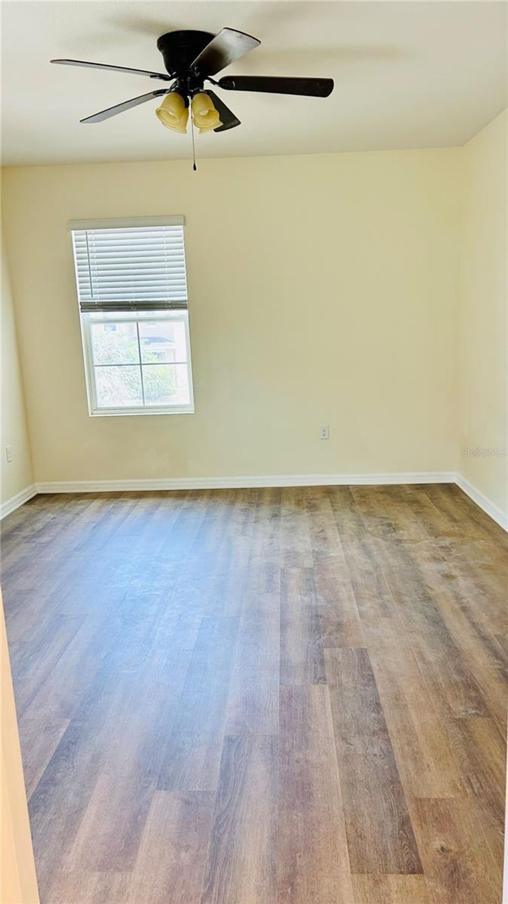 Photo of 11152 Leland Groves Drive, Riverview, FL 33579 (MLS # TB8501781)