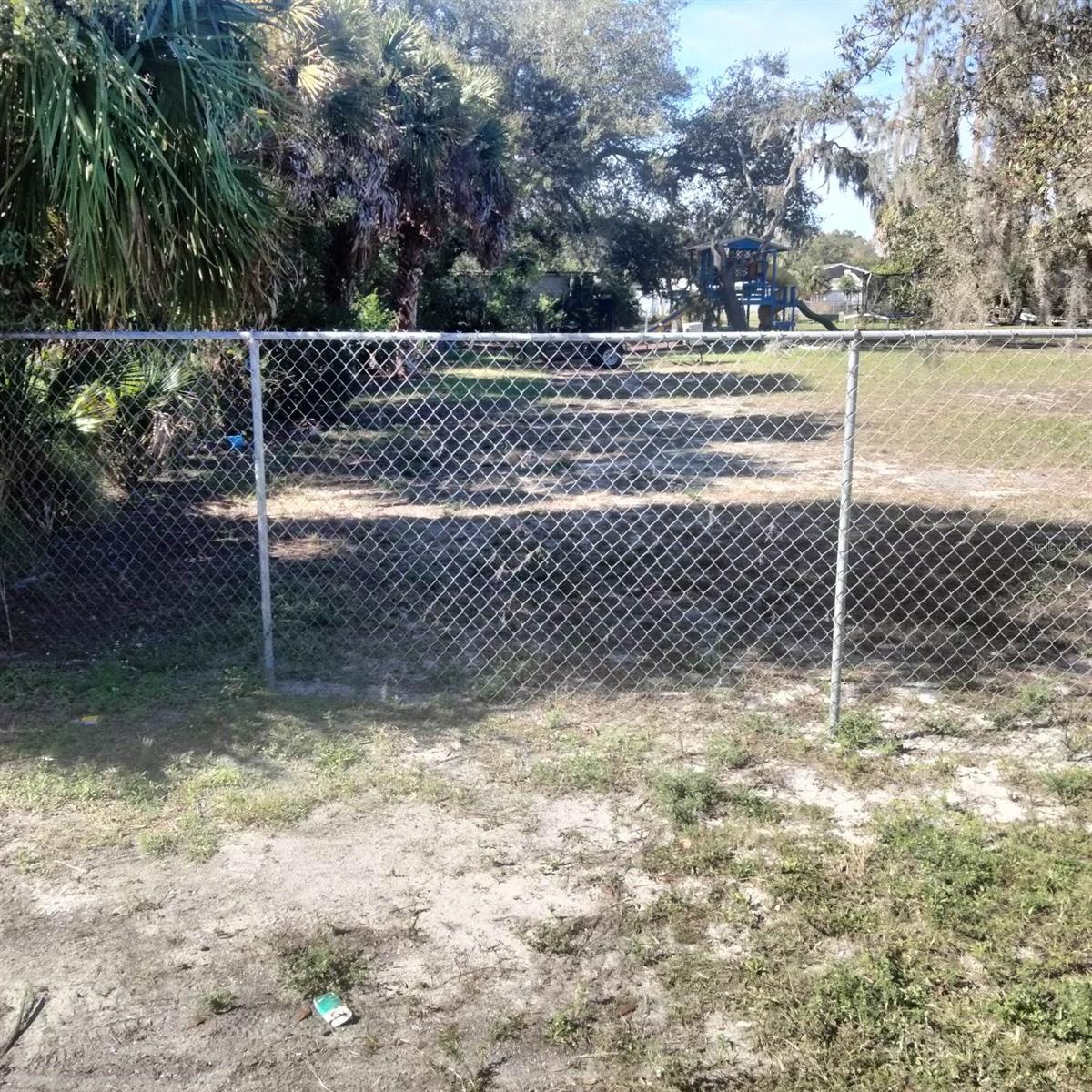 LAKE BONNY PARK SUB - Land