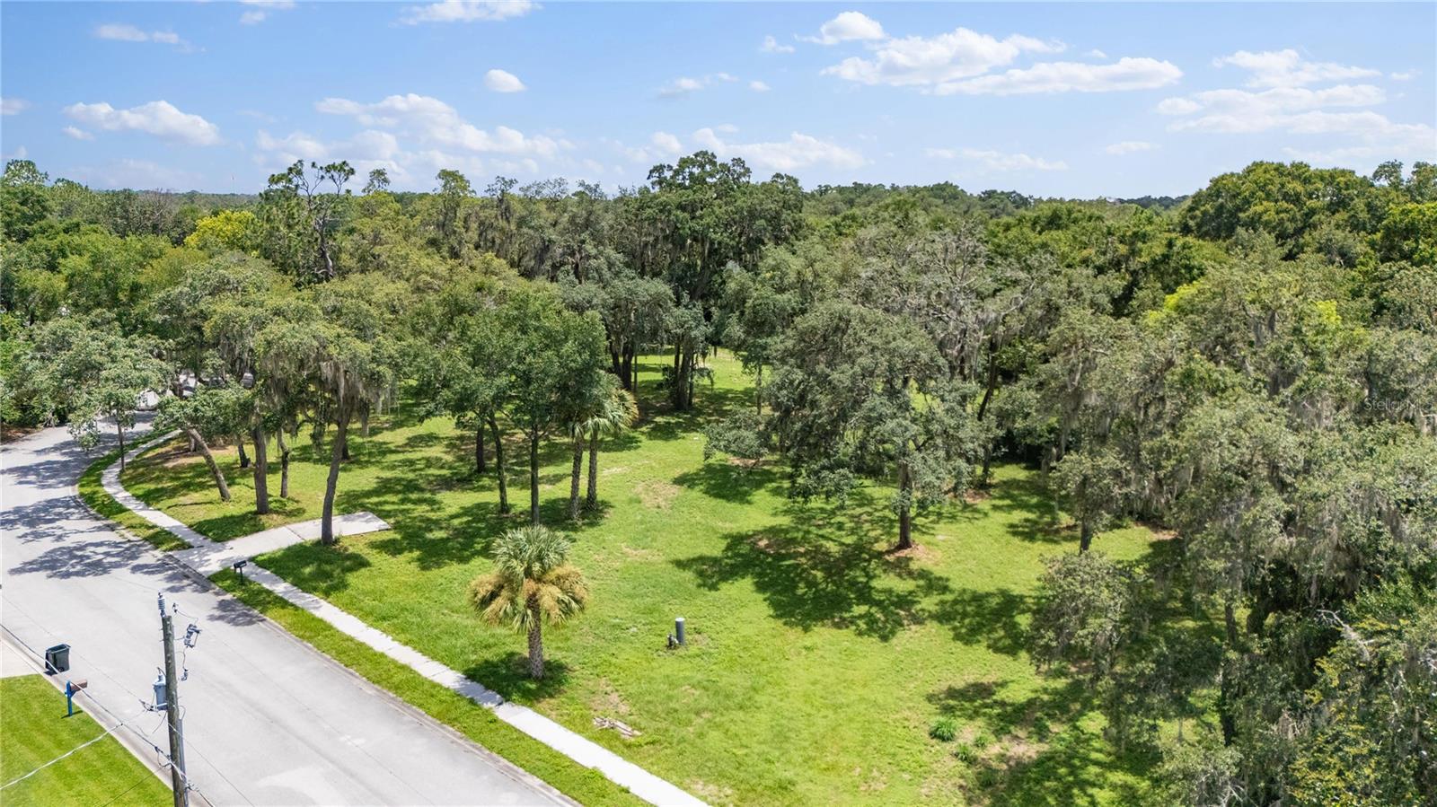 LAKE MARKHAM ESTATES - Land