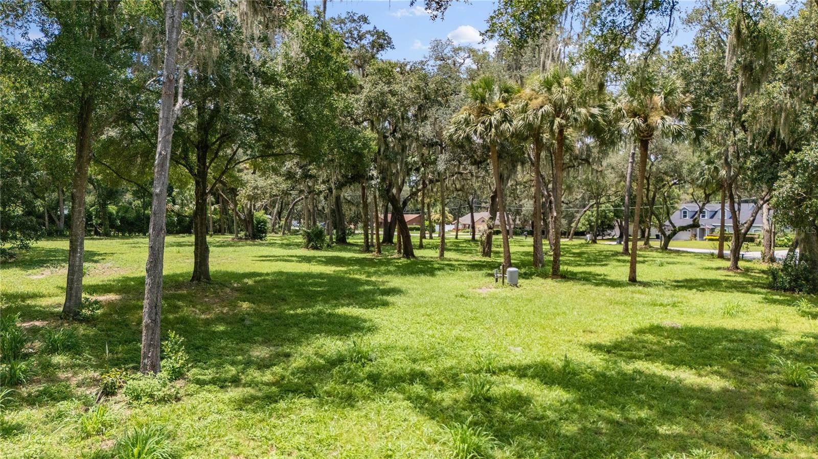 LAKE MARKHAM ESTATES - Land