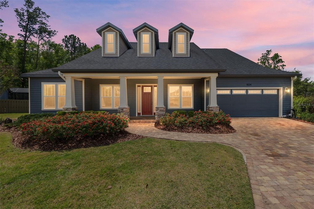 Photo of 1024 NW 134 Way, Newberry, FL 32669 (MLS # GC539439)