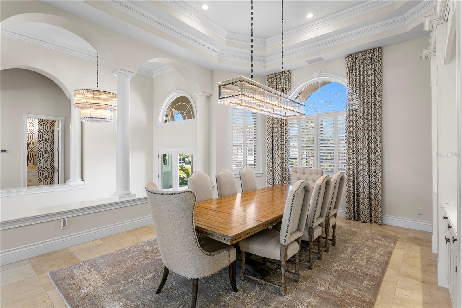 6103 PASADENA POINT BOULEVARD S