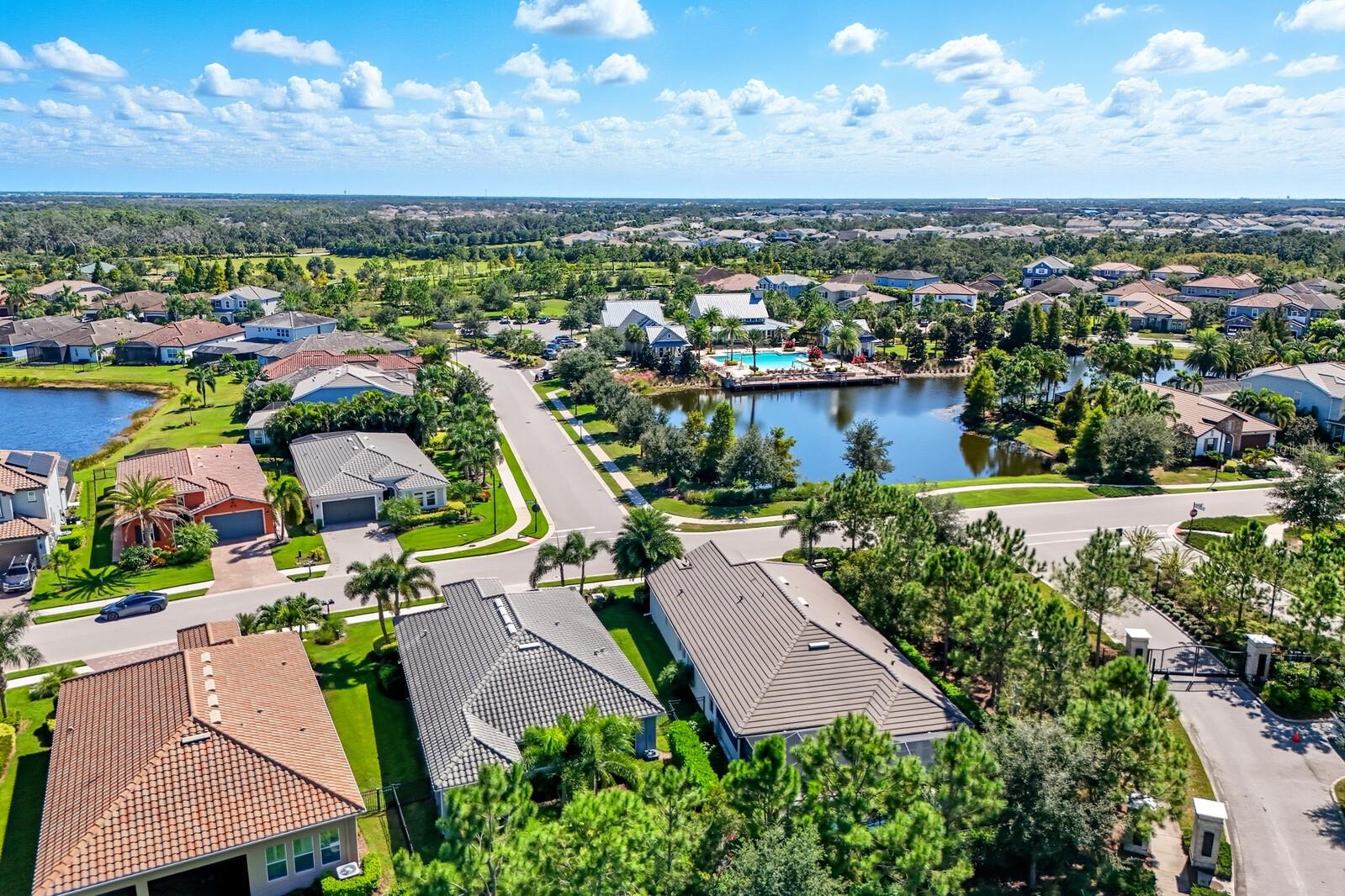 ARBOR GRANDE - Residential