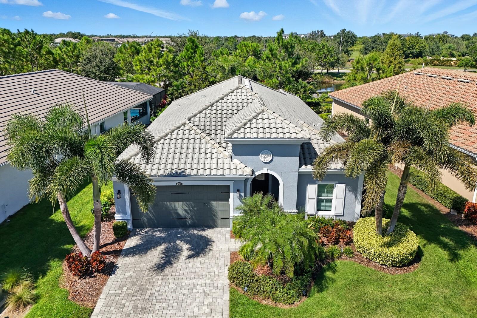 ARBOR GRANDE - Residential