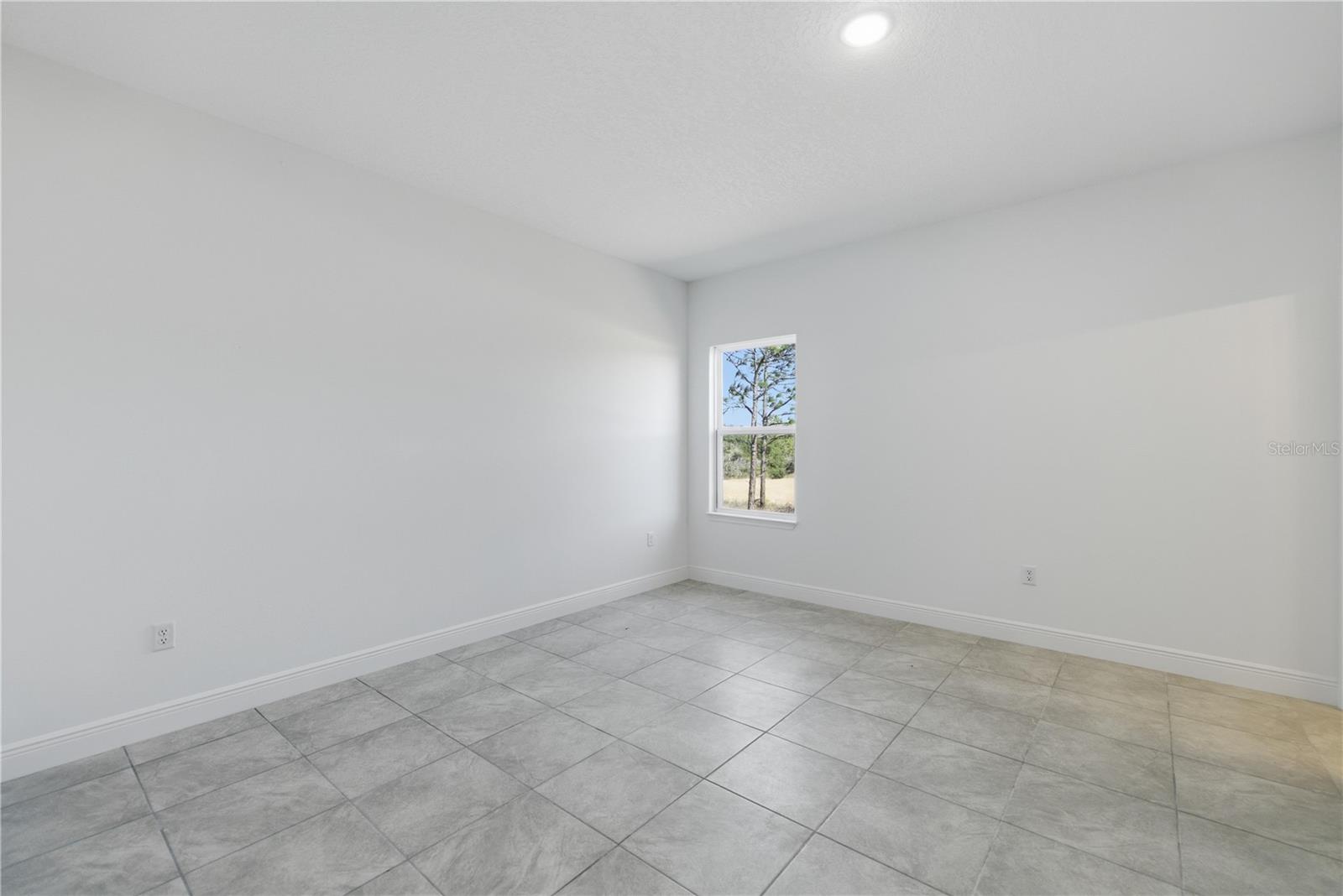 CITRUS SPGS UNIT 22 - Residential