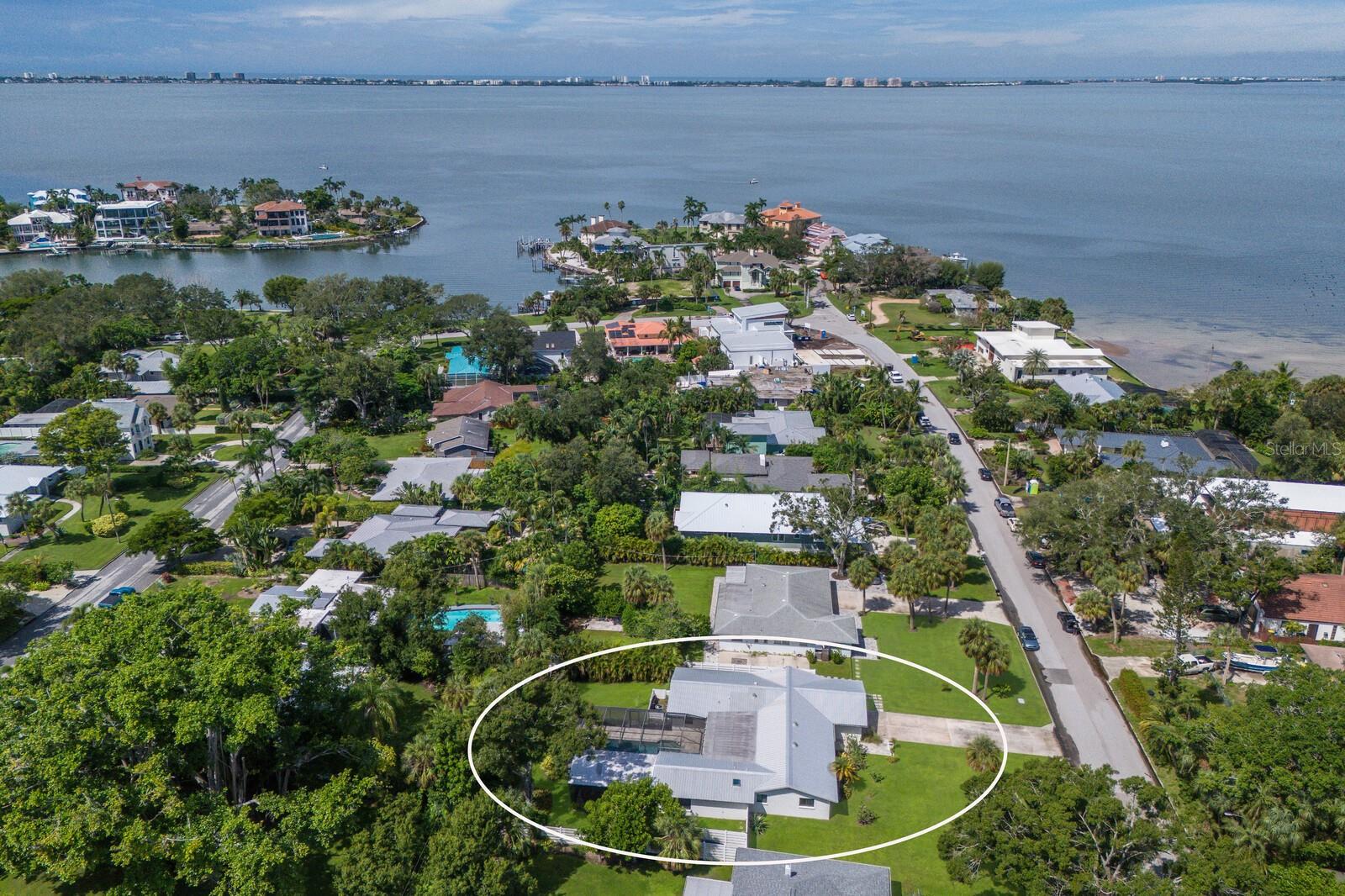 SAPPHIRE SHORES - Residential