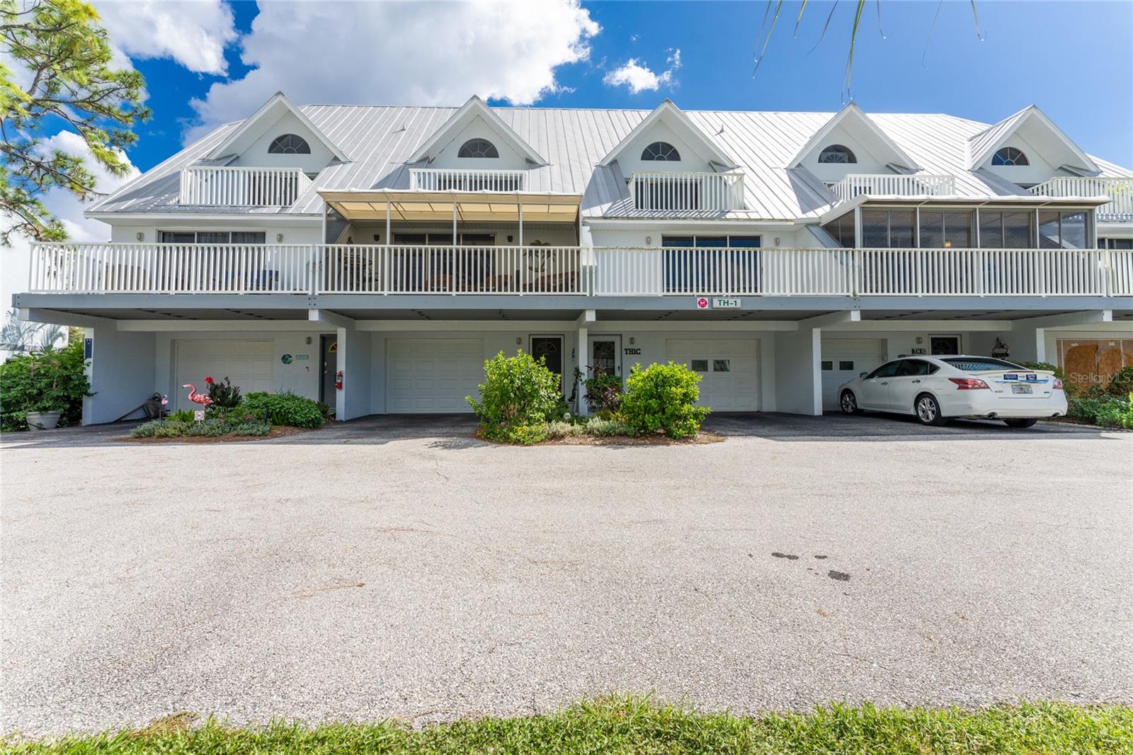 FIDDLERS GREEN 02 PH 03 BLDG 01 - Residential