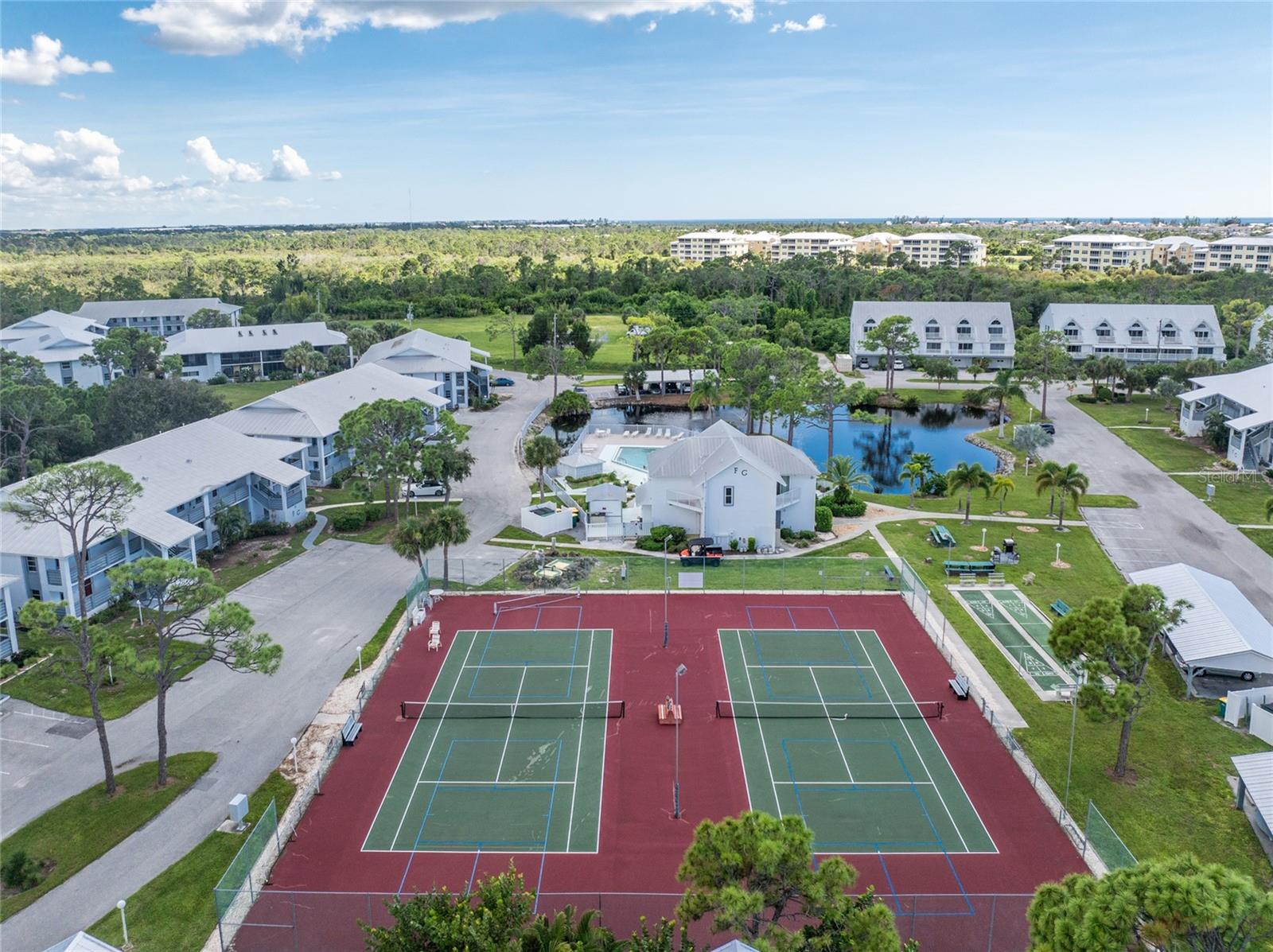 FIDDLERS GREEN 02 PH 03 BLDG 01 - Residential