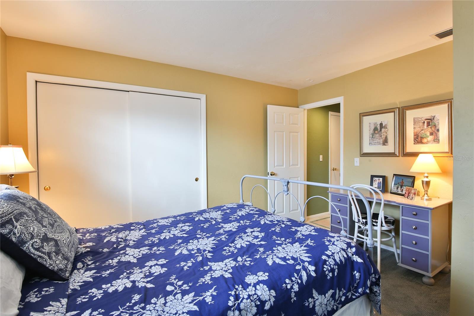 GULF GATE - Residential