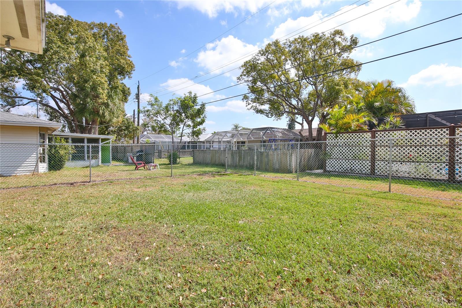 GULF GATE - Residential