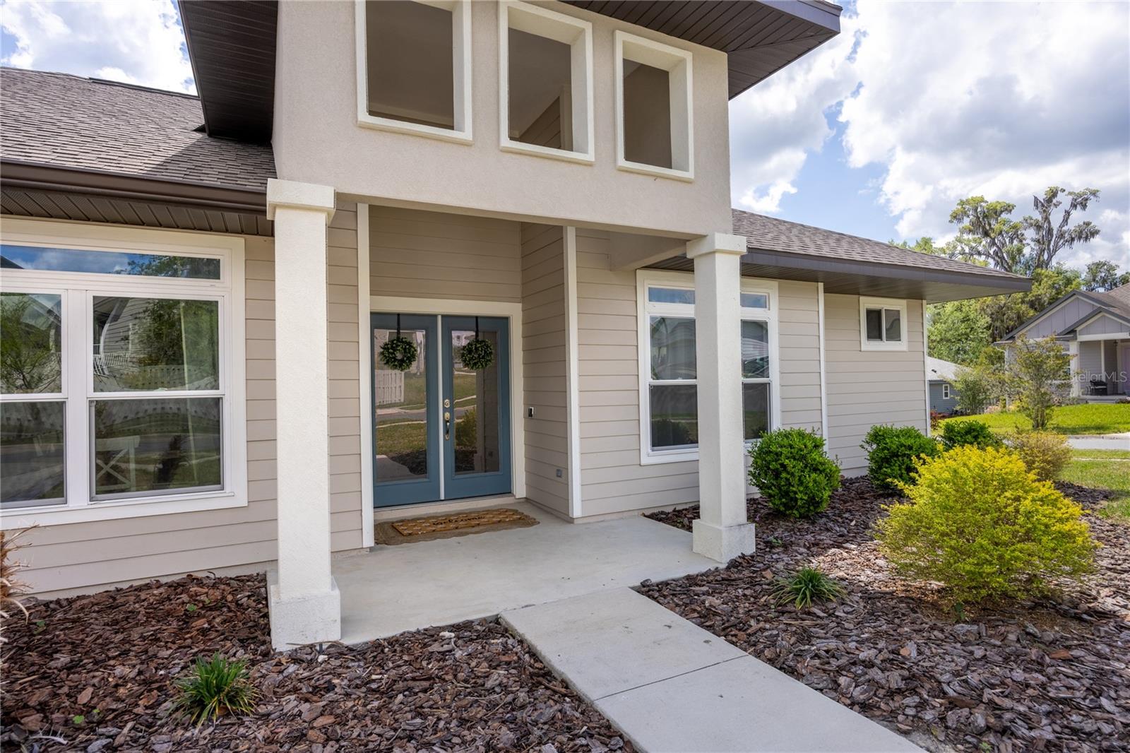 SOUTH POINTE PH II UNIT IIB PB 38 PG 43 - Residential