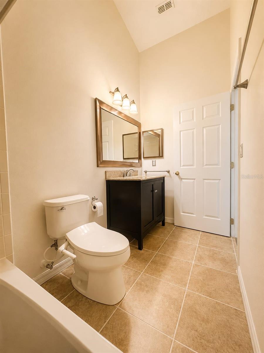 VISTA LAKES VLGS N-8 & N-9 - Residential