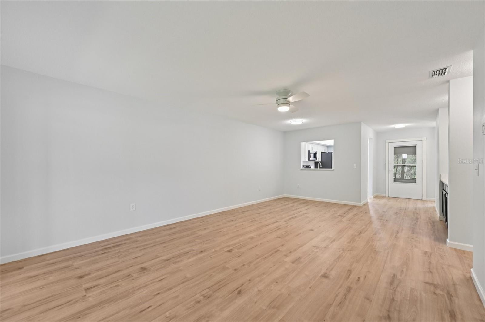 ESTANCIAS OF CAPRI ISLES - Residential