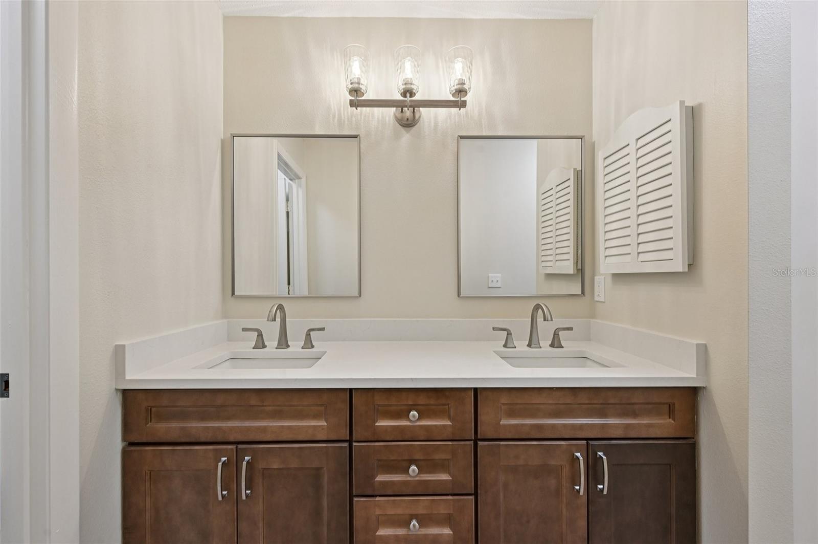 ESTANCIAS OF CAPRI ISLES - Residential