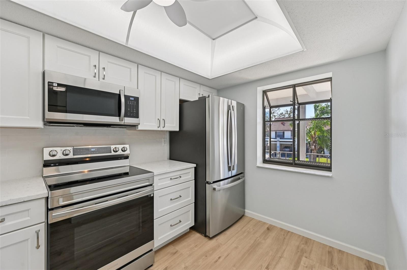 ESTANCIAS OF CAPRI ISLES - Residential